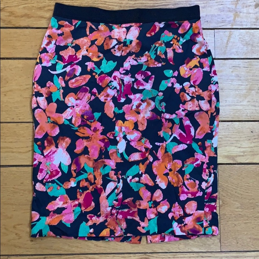 Ann Taylor Colorful skirt